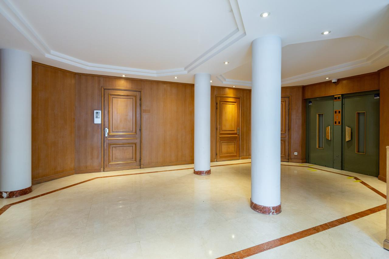 Bureau Paris 478m² Location bureau Paris OLBUR2101922 11